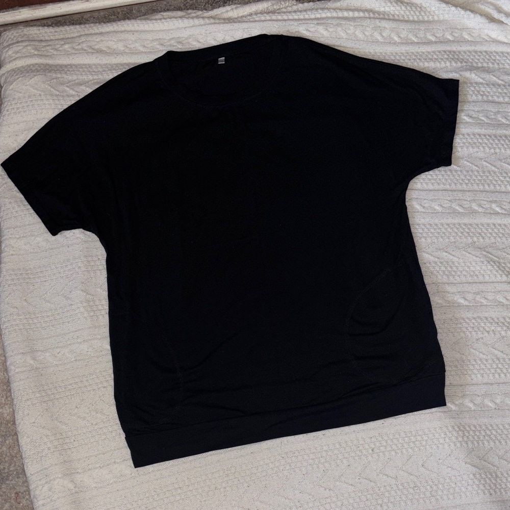 Classic Black Oversized Women’s T-Shirt